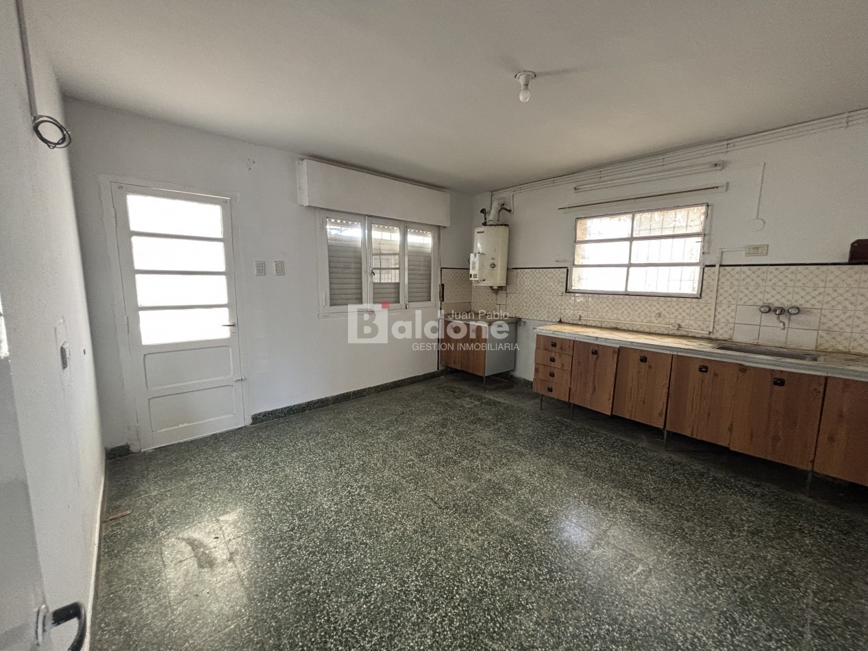 EN VENTA - CASA EN CALLE 29 E/ AVDA Y 18 - GRAL. PICO - LA PAMPA