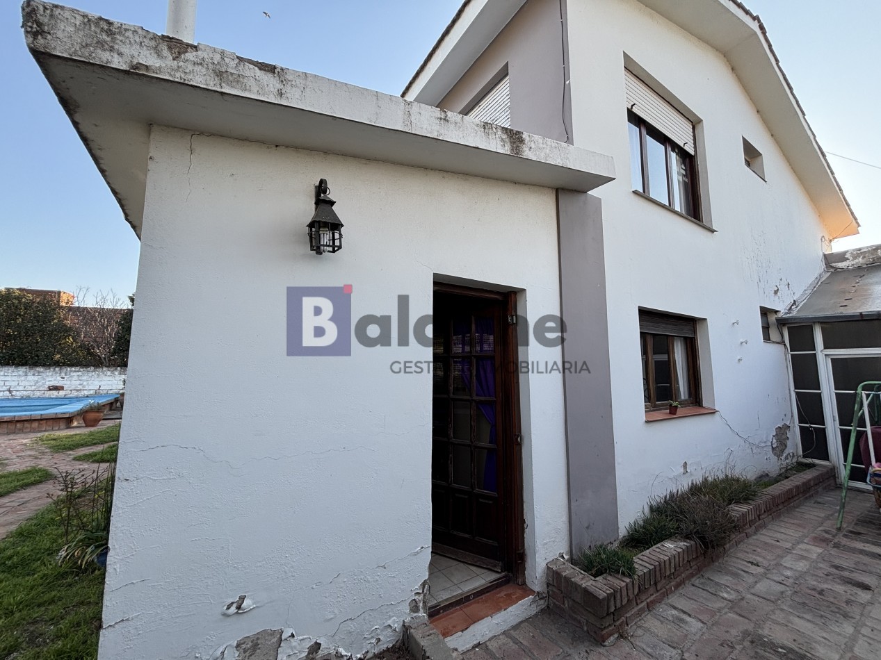 EN VENTA EXCELENTE PROPIEDAD SOBRE CALLE 11 E/ 106 Y 108 - GRAL. PICO - LA PAMPA