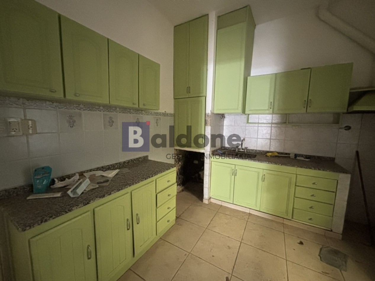 EN VENTA - CASA MUY AMPLIA Y LUMINOSA - CALLE 13 - GENERAL PICO - LA PAMPA