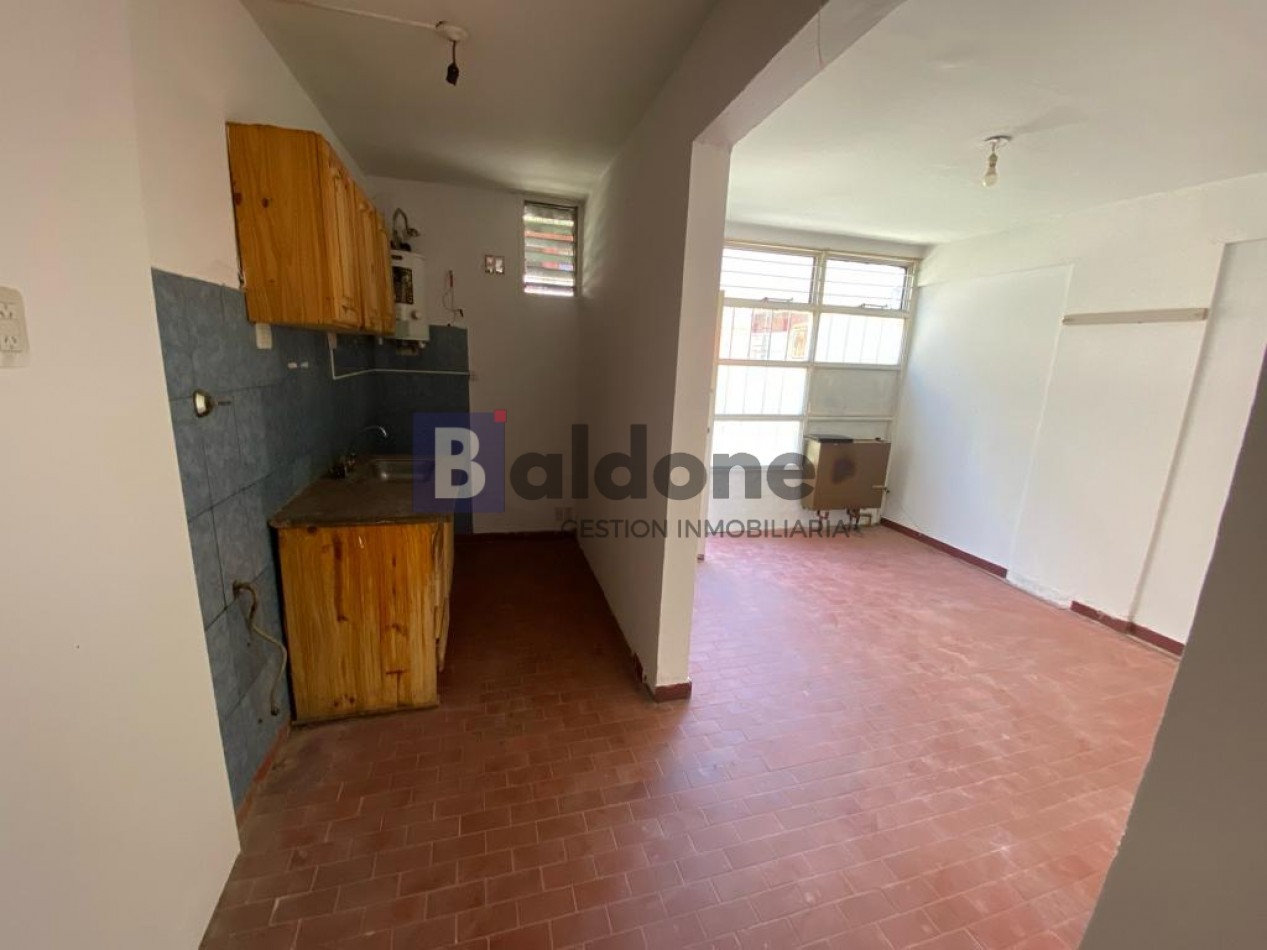 EN VENTA - DOS DEPARTAMENTOS EN BARRIO MALVINAS - GRAL. PICO