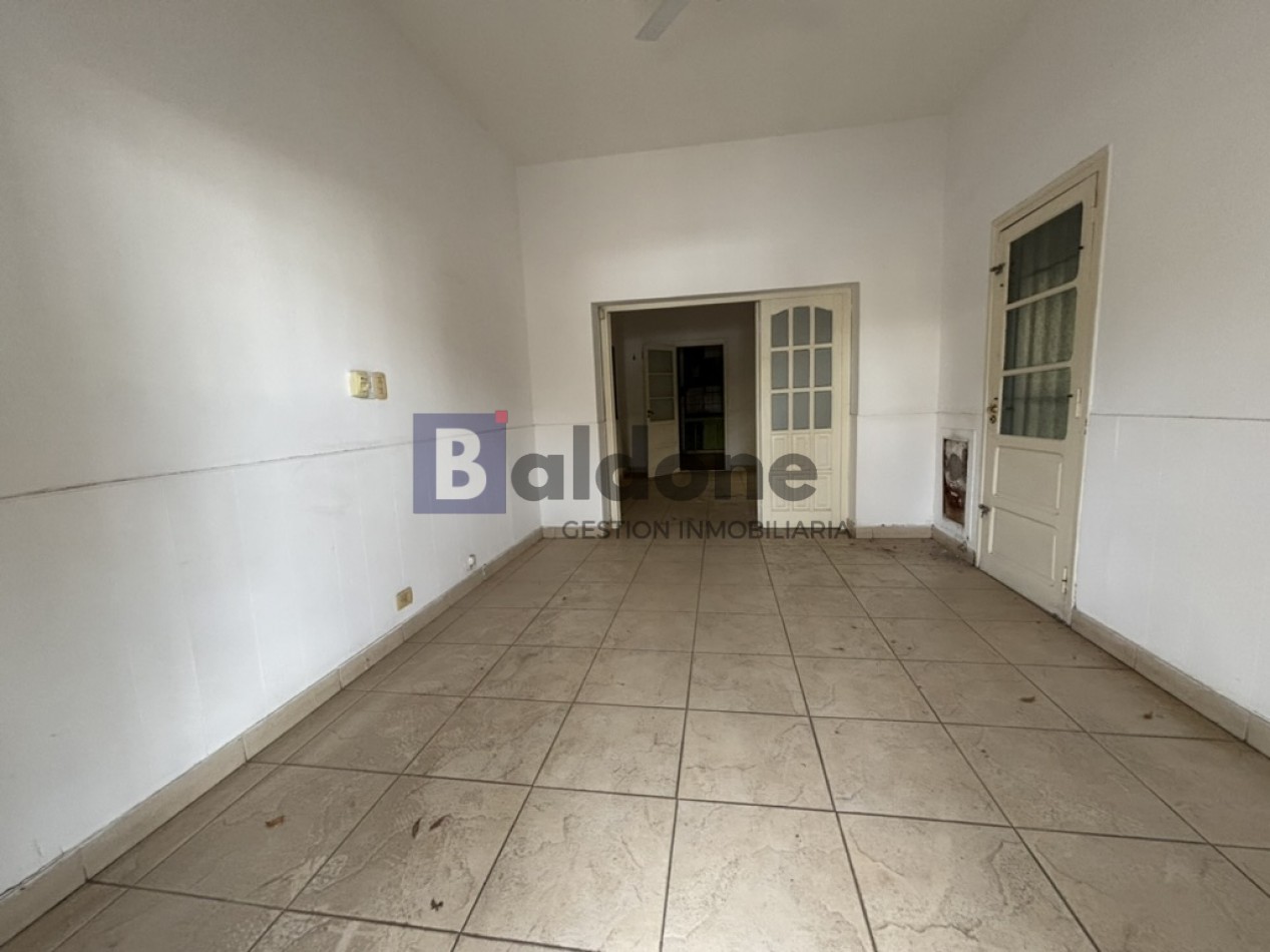 EN VENTA - CASA MUY AMPLIA Y LUMINOSA - CALLE 13 - GENERAL PICO - LA PAMPA