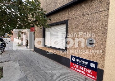 EN VENTA - LOCAL CENTRICO MULTIRRENTA -CALLE 22 E/ 11 Y 13 - GRAL. PICO