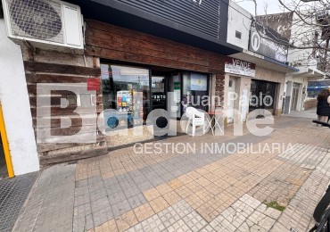 EN VENTA - OPORTUNIDAD MULTIRRENTA - 2 LOCALES + CASA CENTRICA - GRAL.PICO