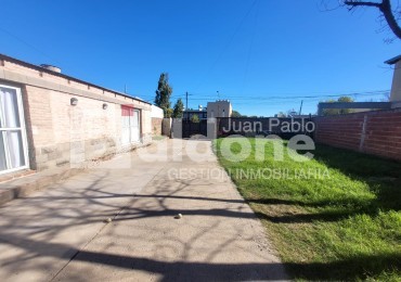 EN VENTA - GALPON + DPTO. -CALLE 101 OESTE E/ 112 Y 114 GRAL. PICO - LA PAMPA