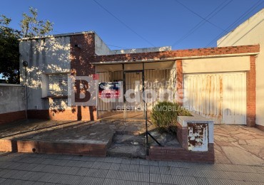 CASA ALQUILER - CALLE 14 ENTRE 1 Y 3 - GRAL. PICO