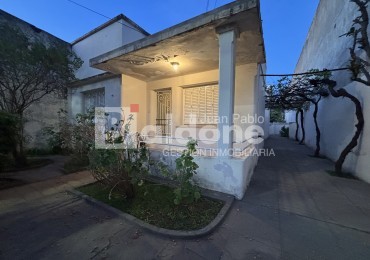 ALQUILER - CASA CALLE 22 E/ 9 Y 11 - GRAL. PICO