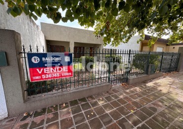 EN VENTA CASA + GALPON - CALLE 5 E/ 10 Y 8 - GRAL. PICO - LA PAMPA