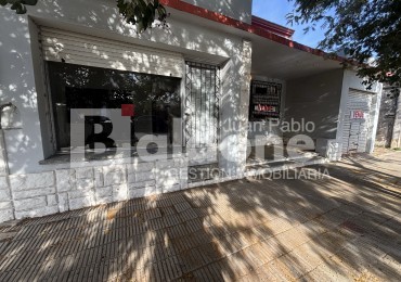 EN VENTA CASA + LOCAL COMERCIAL - CALLE 26 E/ 1 Y 3 - GRAL. PICO - LA PAMPA